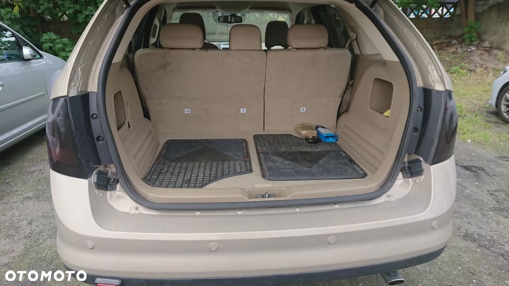 Ford Edge 3.5 SE - 8