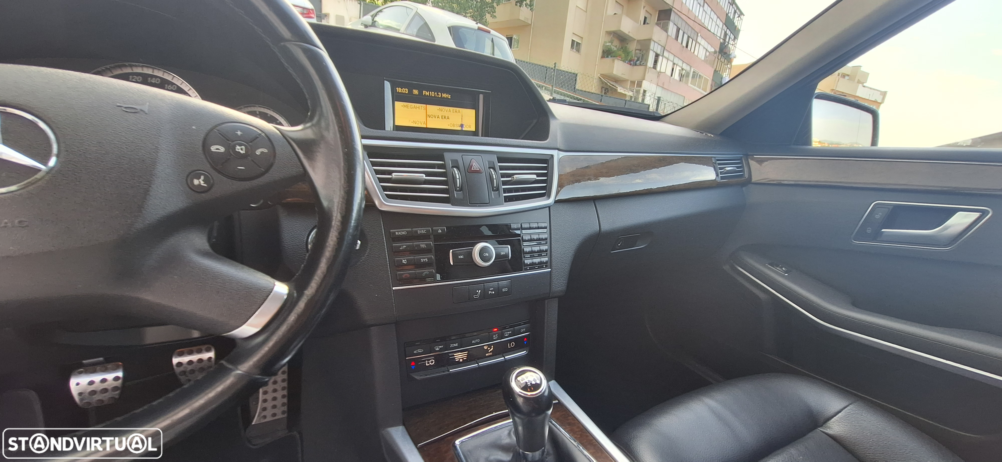 Mercedes-Benz E 200 BlueTEC Elegance - 18