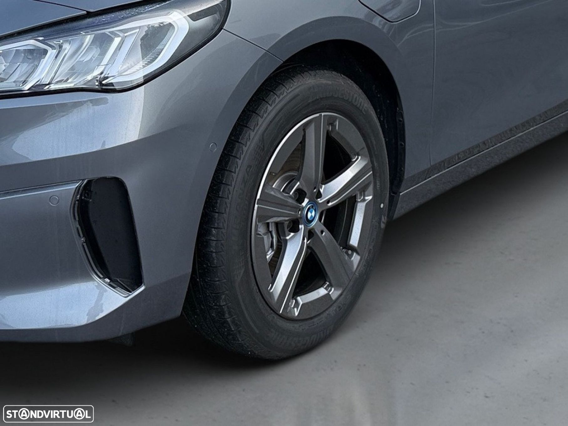 BMW 225xe Active Tourer - 3