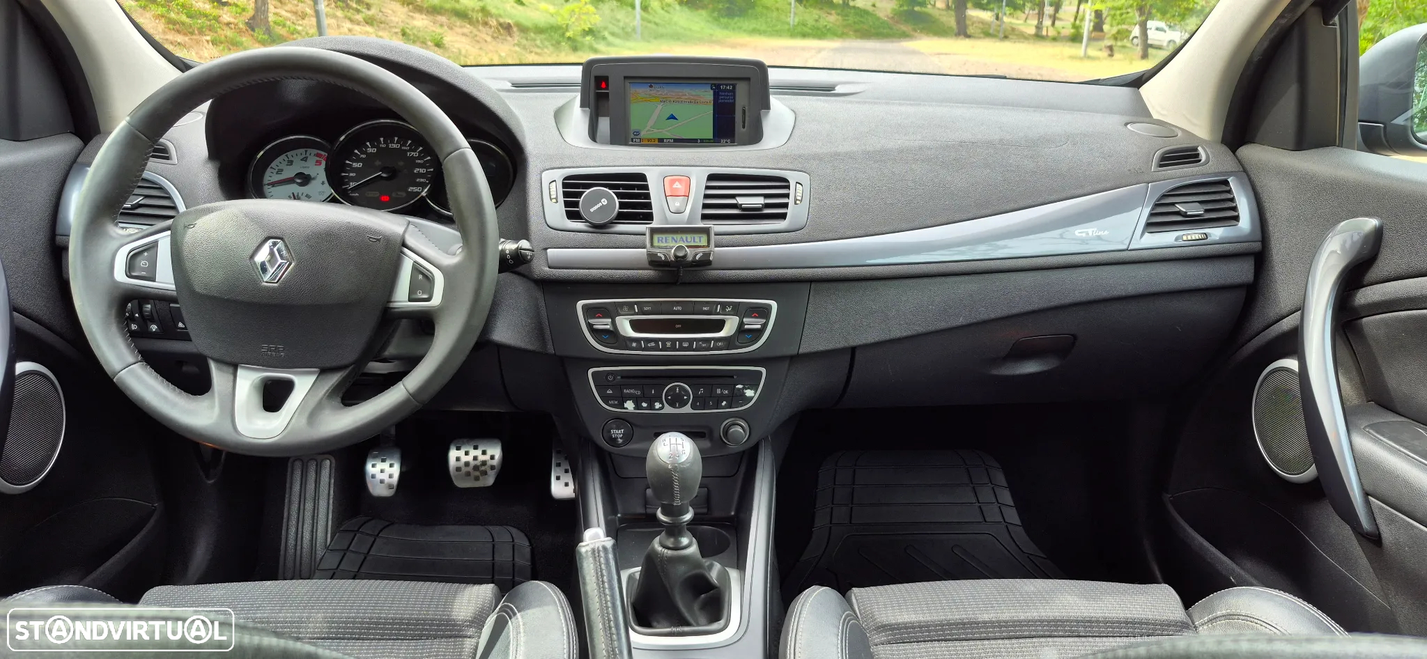 Renault Mégane Sport Tourer 1.5 dCi GT Line - 27