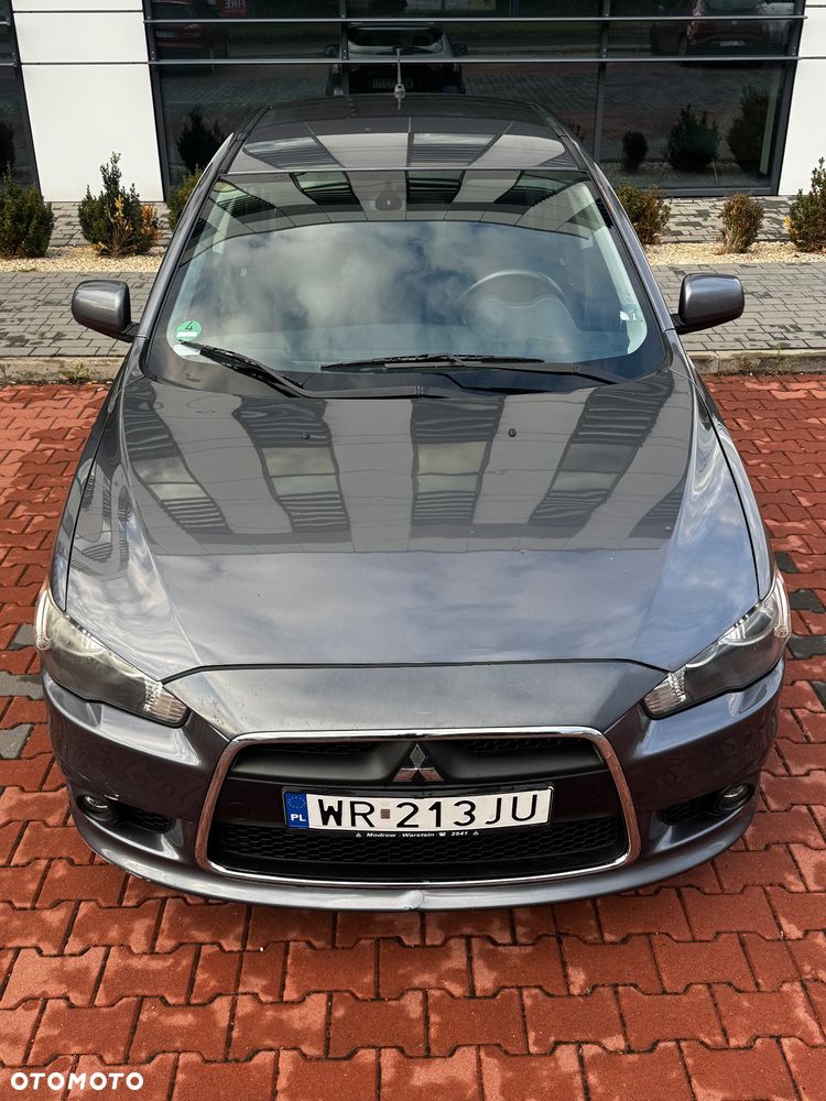 Mitsubishi Lancer