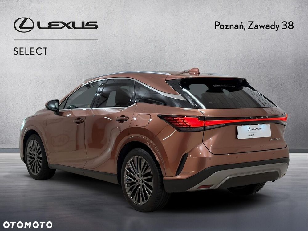 Lexus RX 450h+ Omotenashi - 10