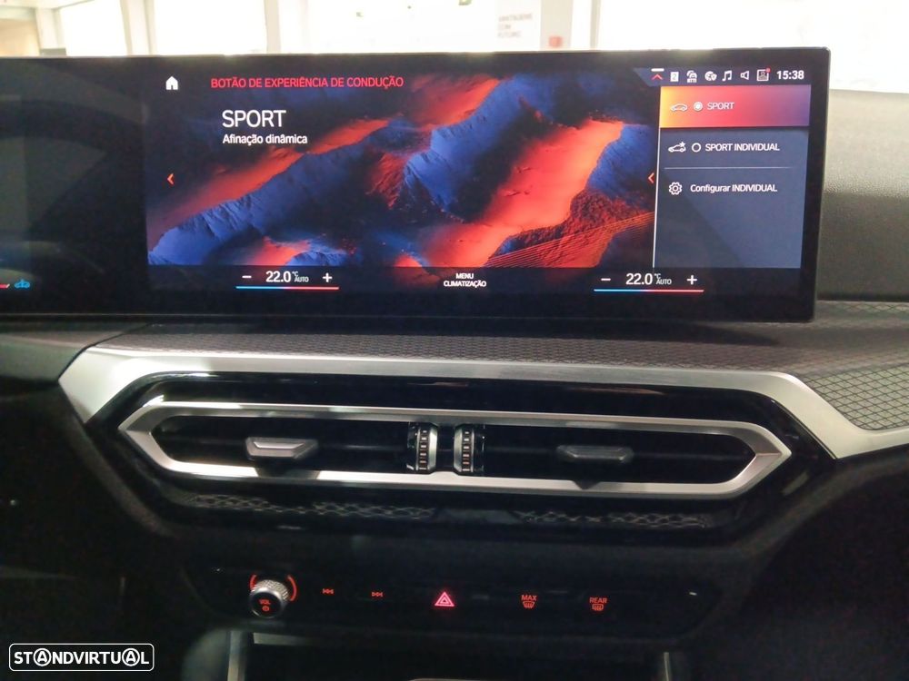 BMW 320 d Pack Desportivo M Auto - 22