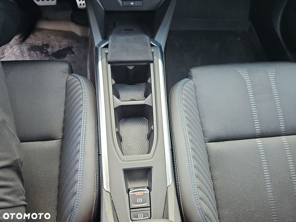 Renault Clio - 17