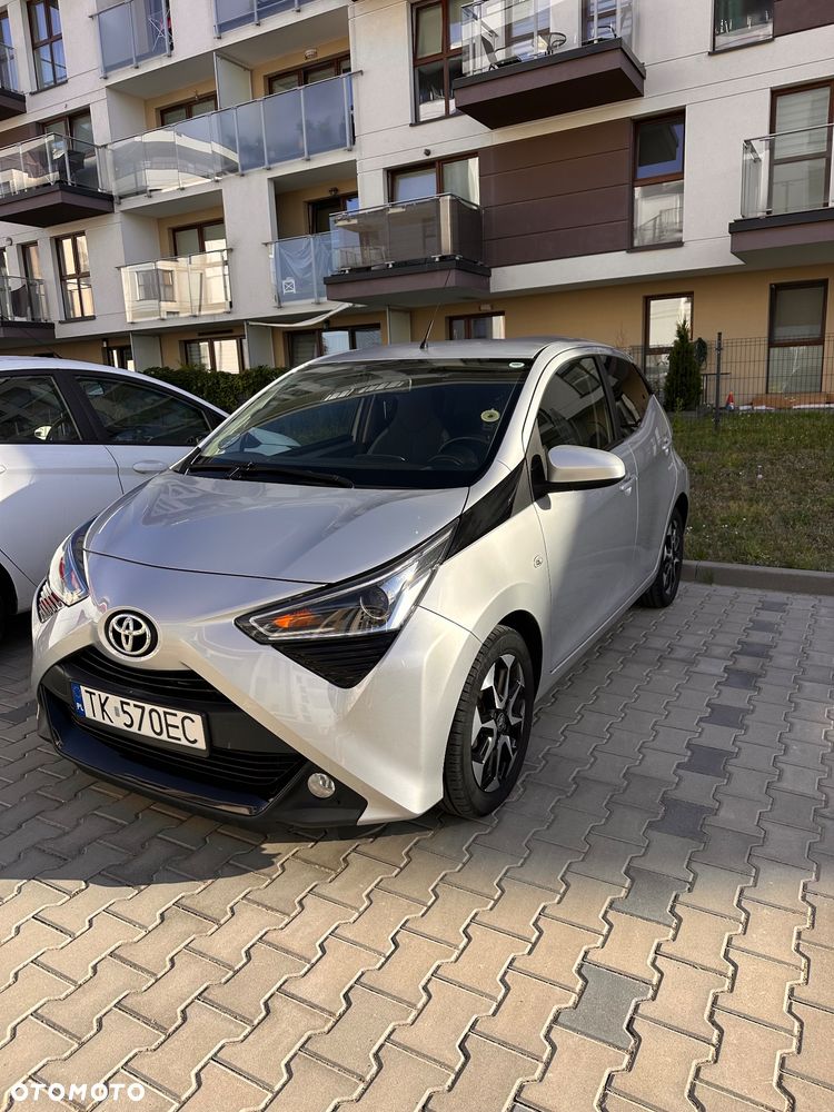 Toyota Aygo 1.0 VVT-i JBL Edition - 2