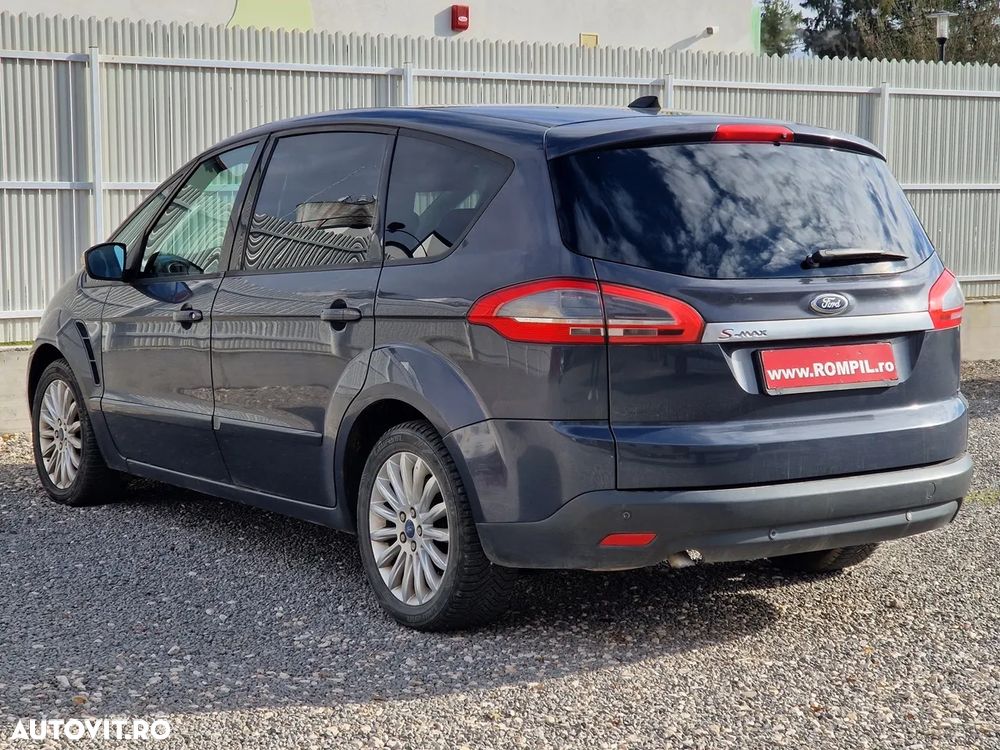 Ford S-Max - 4
