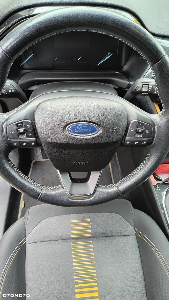 Ford Fiesta 1.0 EcoBoost S&S ACTIVE COLOURLINE - 9