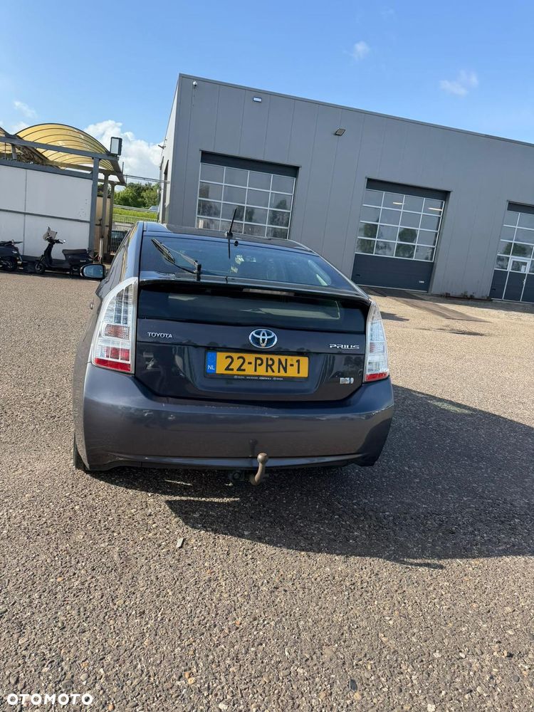 Toyota Prius - 26