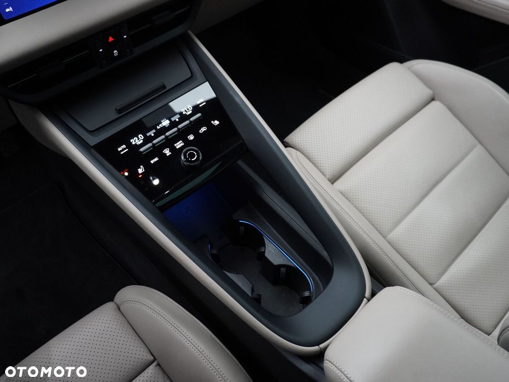 Porsche Macan - 30