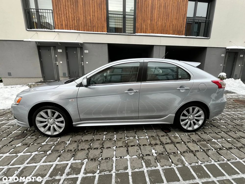 Mitsubishi Lancer 1.8 Intense - 4