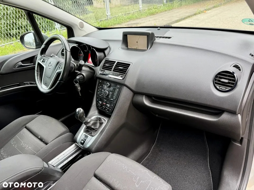 Opel Meriva 1.4 T Cosmo - 28