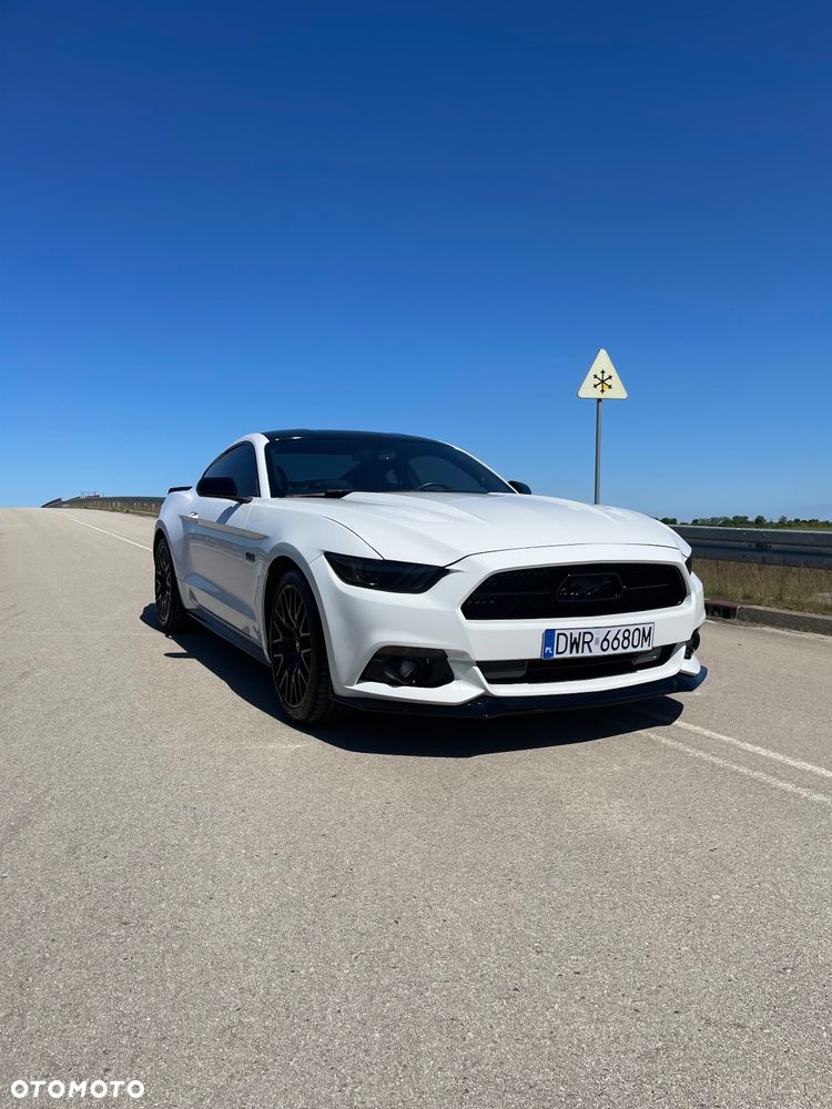 Ford Mustang 5.0 V8 GT - 15