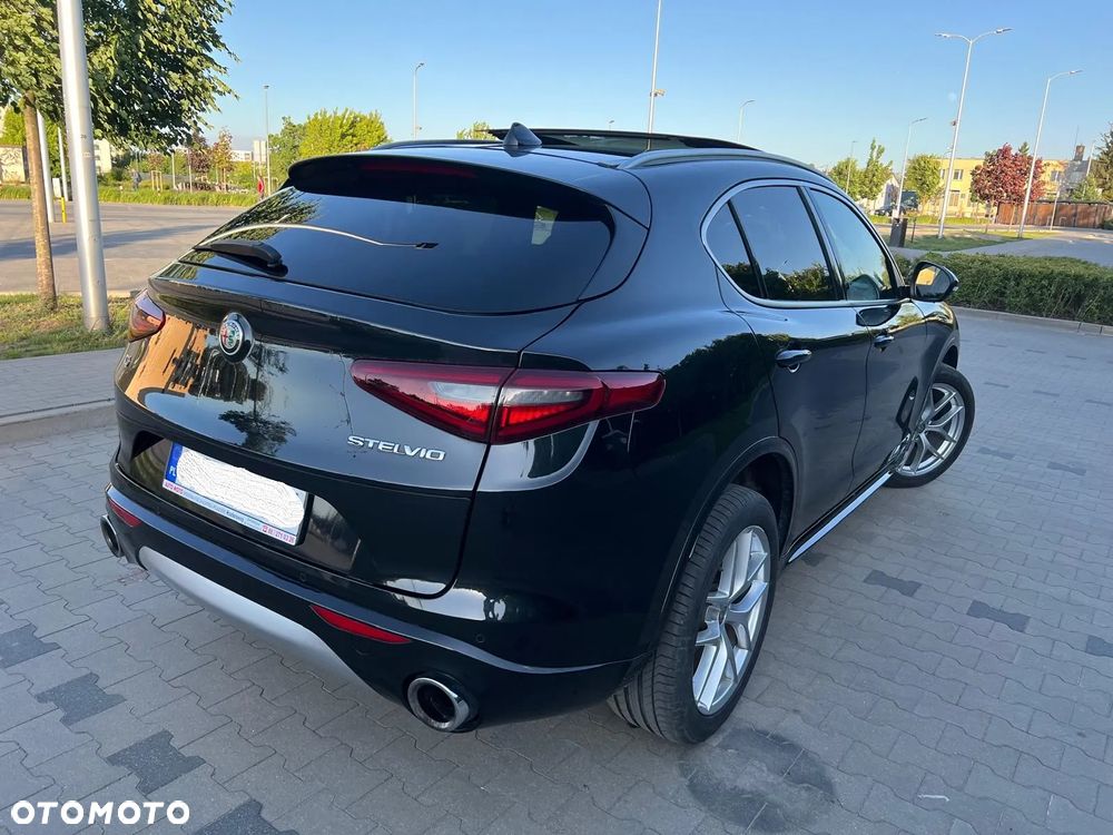 Alfa Romeo Stelvio 2.0 Turbo Veloce Q4 - 7