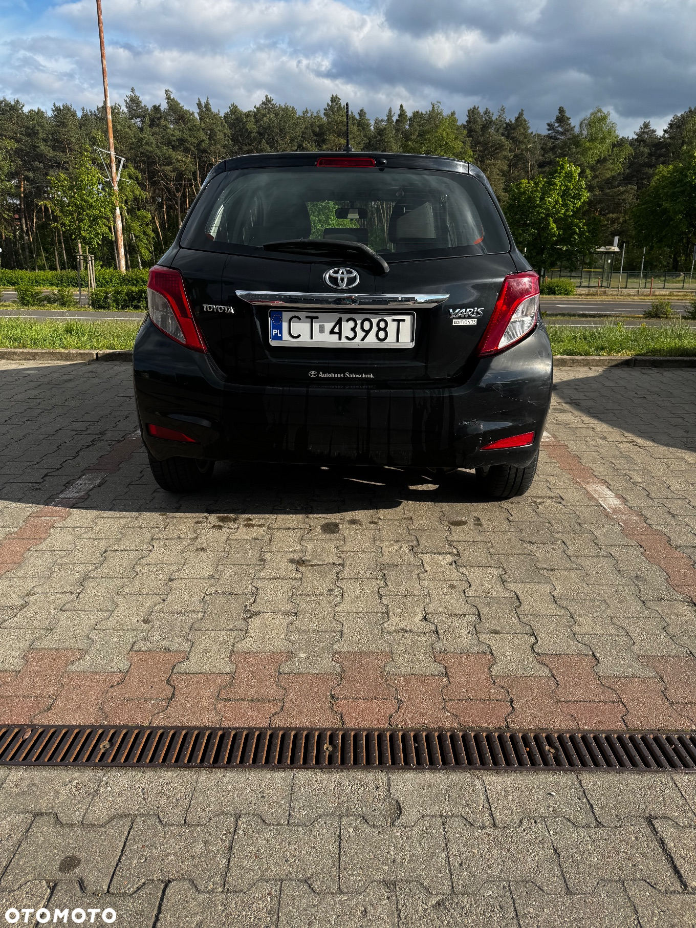 Toyota Yaris 1.0 Luna - 11