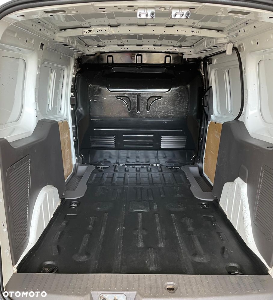 Ford Transit Connect trend - 16