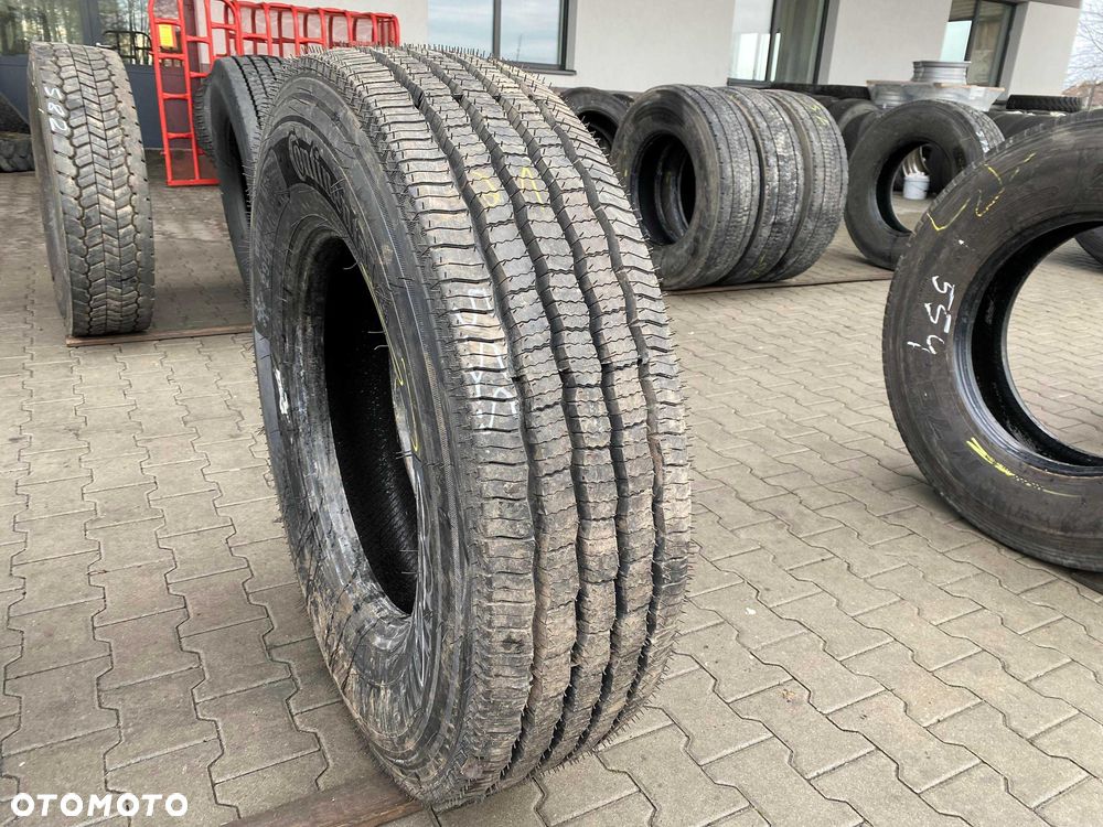 Opona 295/80R22.5 CONTINENTAL HSW2 COACH Przód 100% Bieżnika - 1