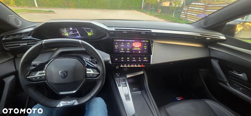 Peugeot 408 1.2 PureTech GT S&S EAT8 - 13