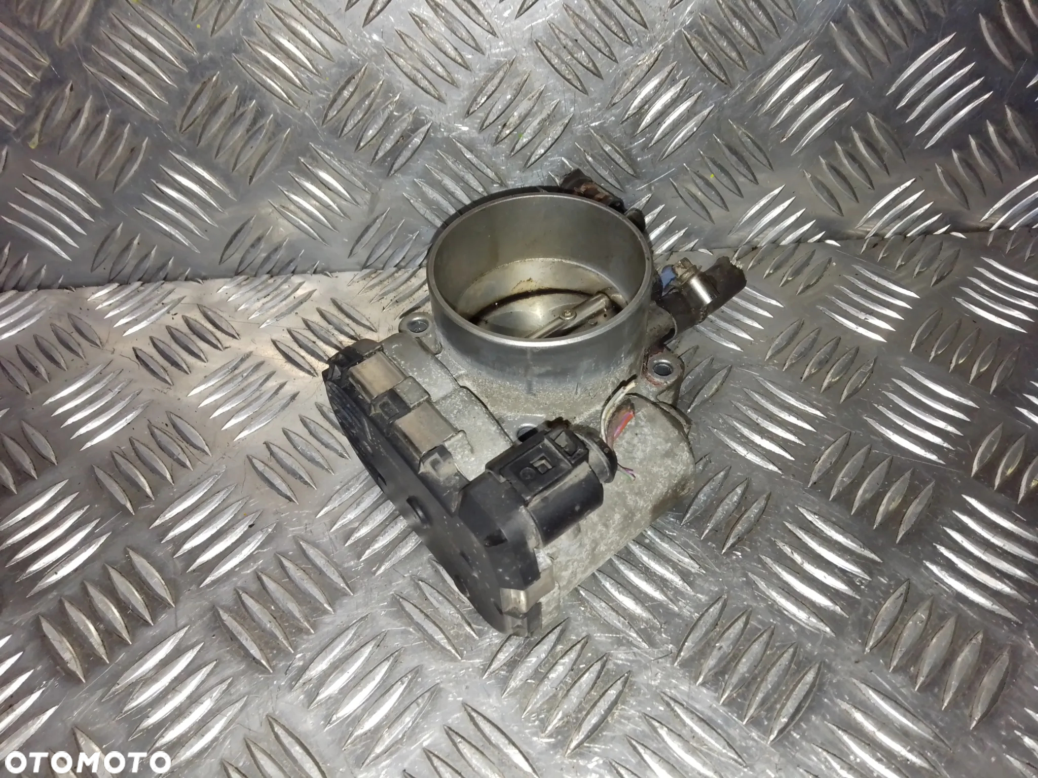 Przepustnica AUDI A4 B6 2.4 v6 078133062B - 2