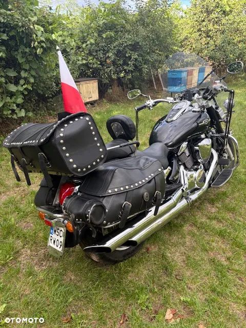 Suzuki Intruder - 2
