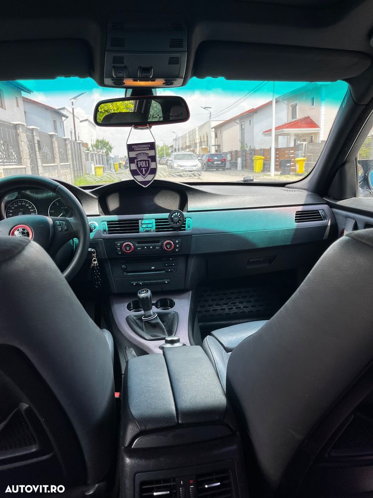 BMW Seria 3 320d - 11