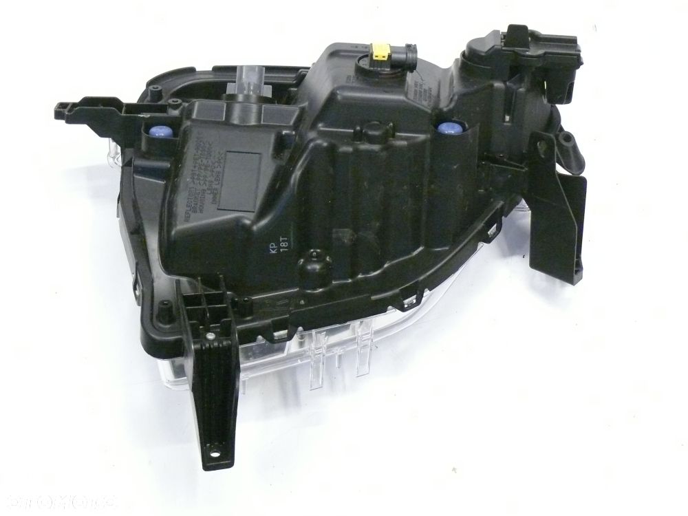 HALOGEN PRAWY MITSUBISHI ECLIPSE CROSS 2017 2021 - 3