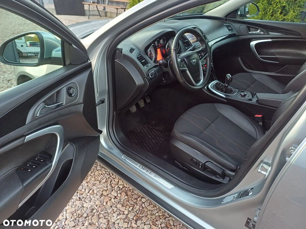 Opel Insignia 1.4 T Edition S&S - 9