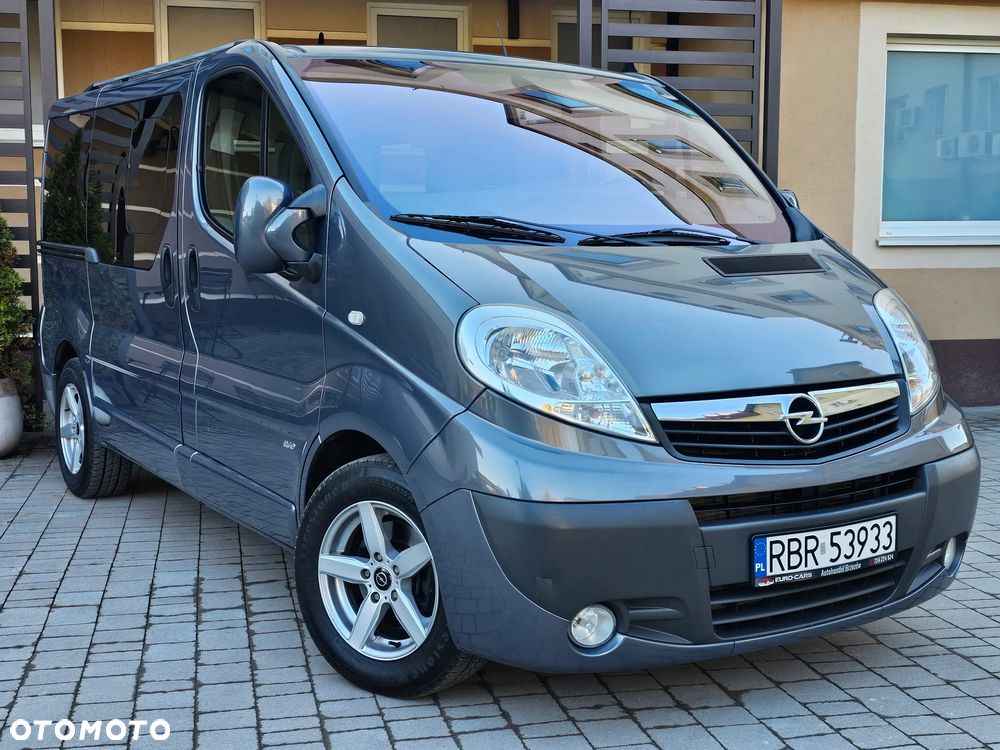 Opel Vivaro - 2