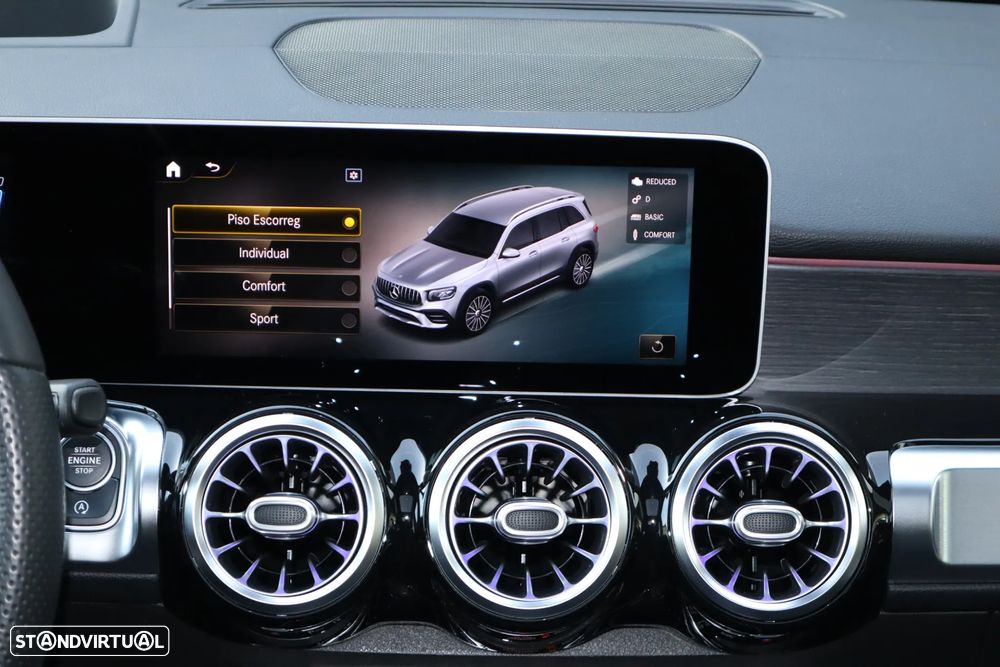 Mercedes-Benz GLB 35 AMG 4Matic Speedshift DCT 8G - 22