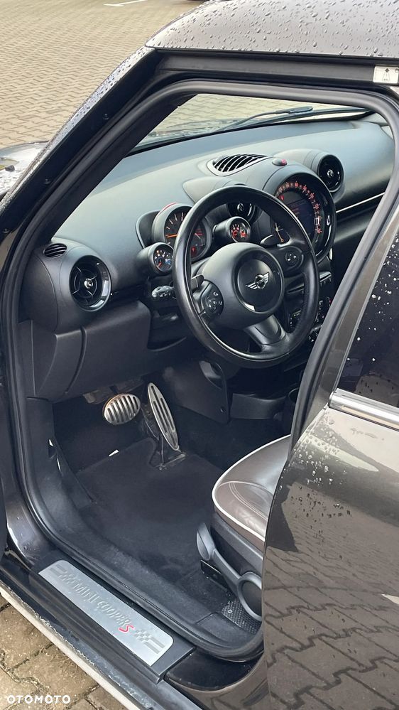 MINI Countryman - 24