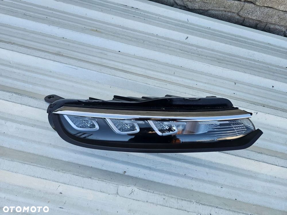 Citroen C3 III 3 lift kierunek lewy lampa led przod - 1