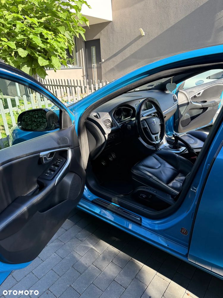 Volvo V40 D4 RDesign - 8