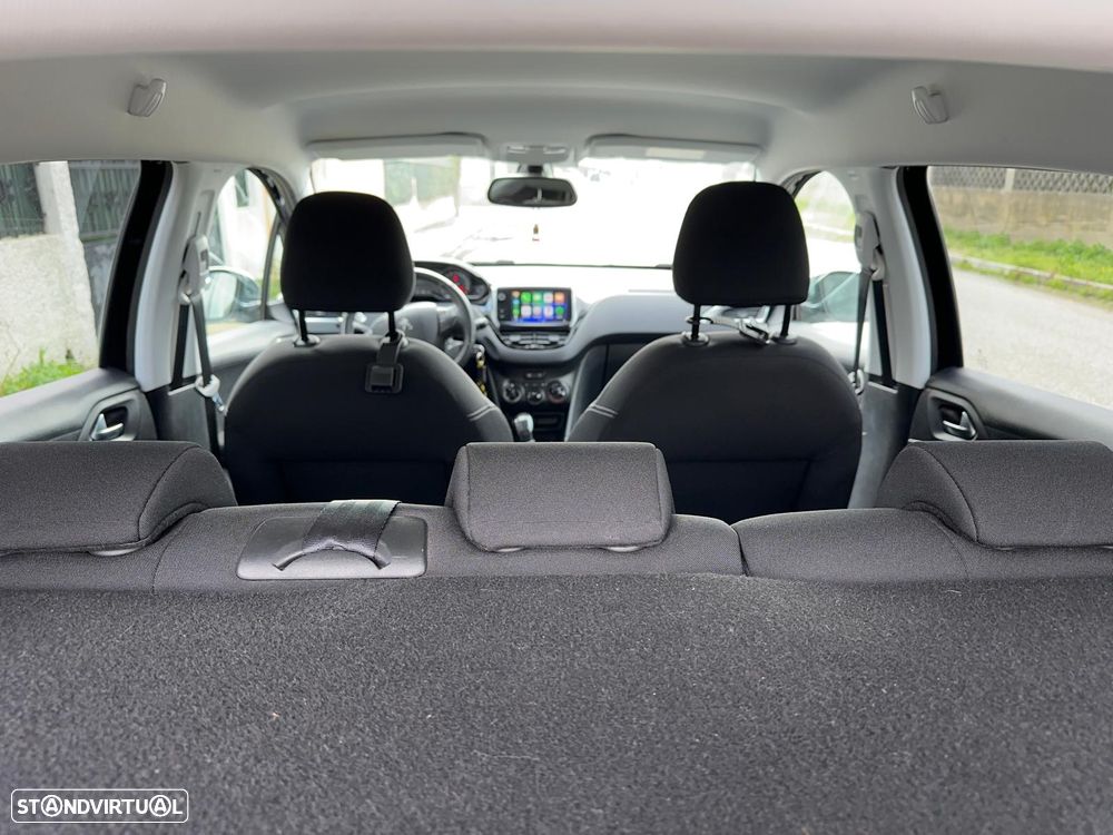 Peugeot 2008 1.6 BlueHDi Allure - 16
