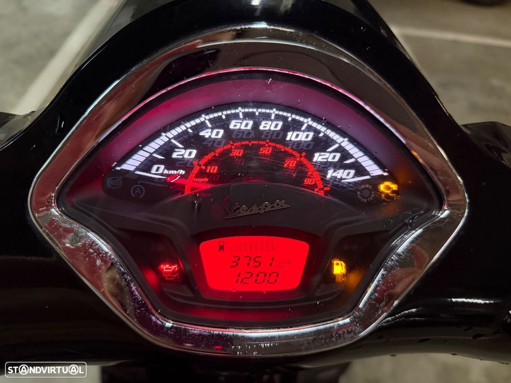 Vespa GTS Super 125cc i-get - 6