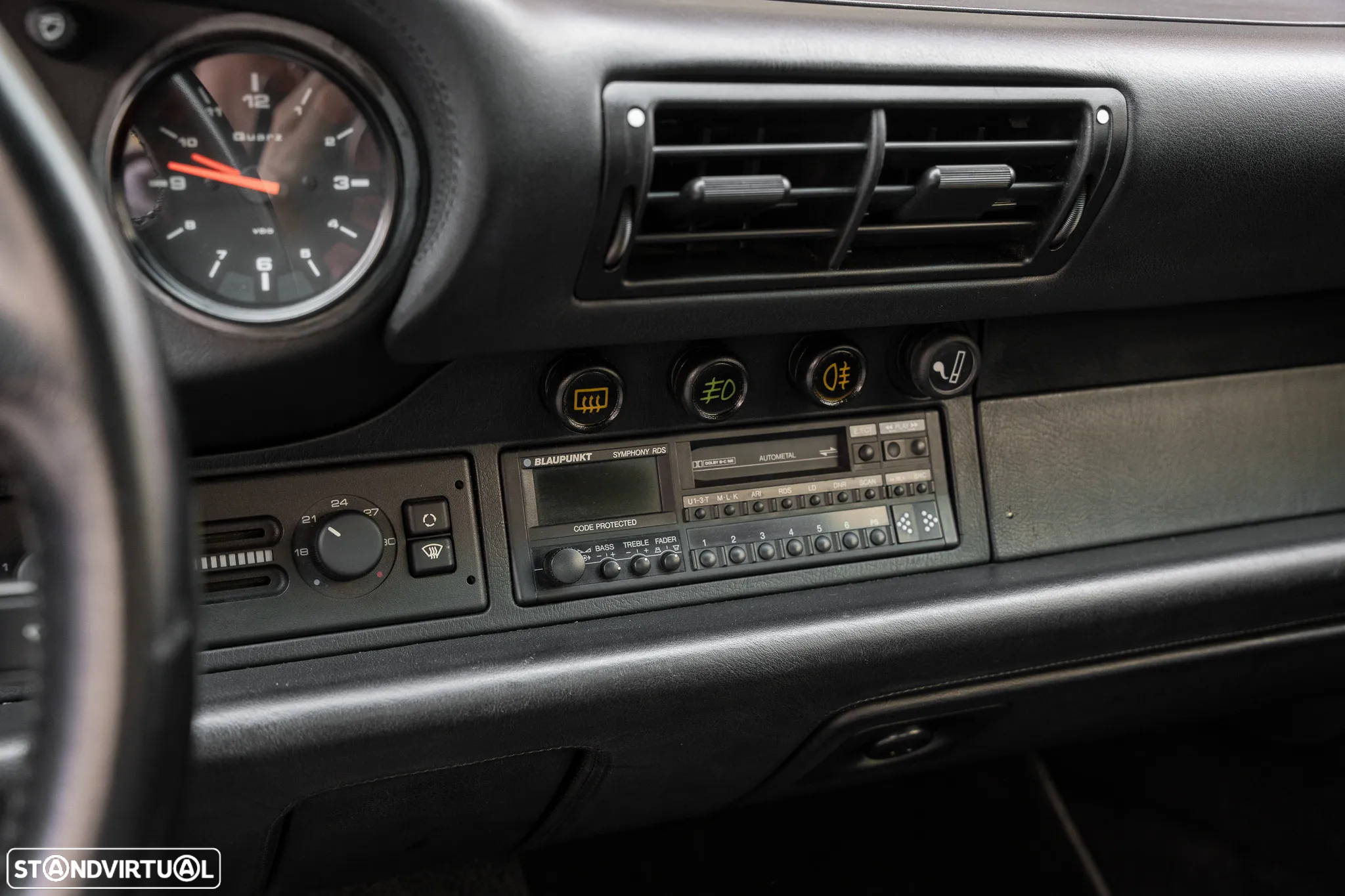 Porsche 911 (964) Coupé 3.3 Turbo II - 17