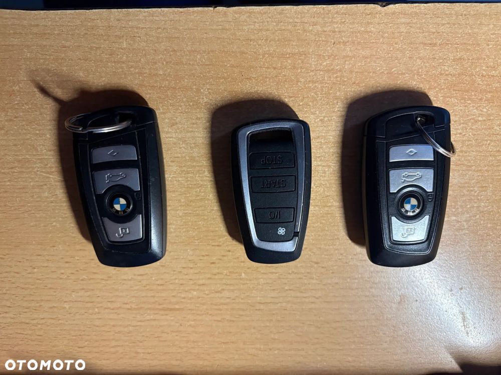 BMW Seria 5 530d xDrive Sport-Aut - 27