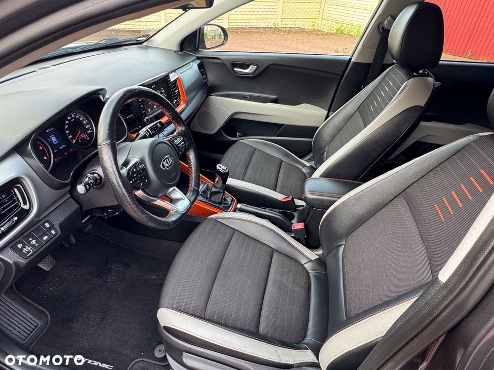 Kia Stonic 1.6 CRDi Spirit - 40