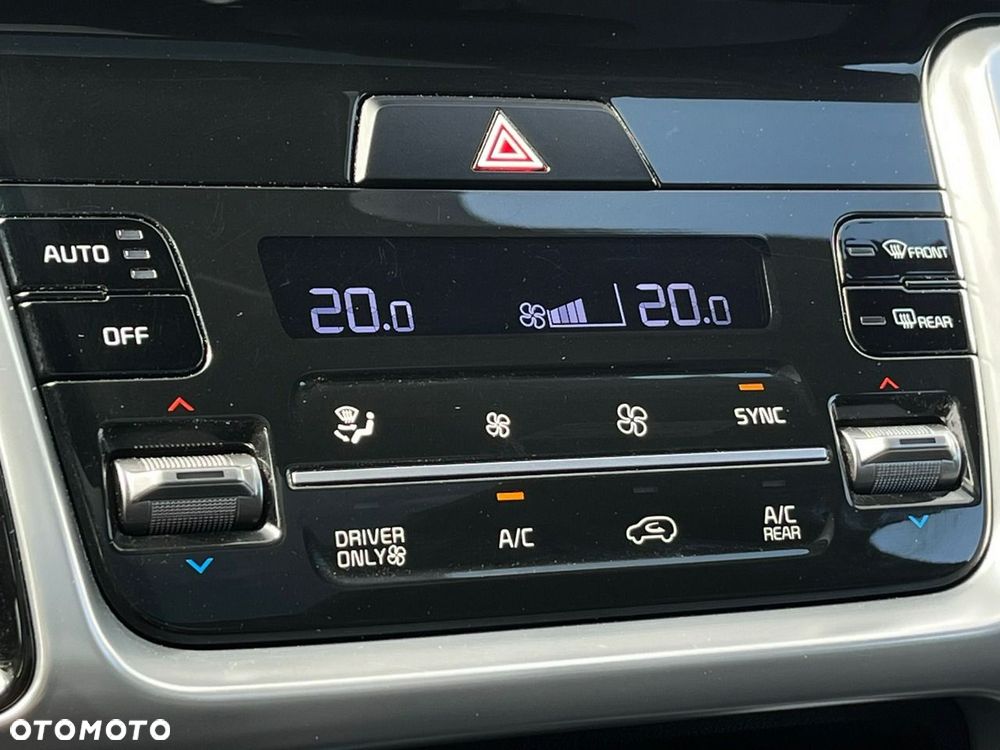 Kia Sorento - 27