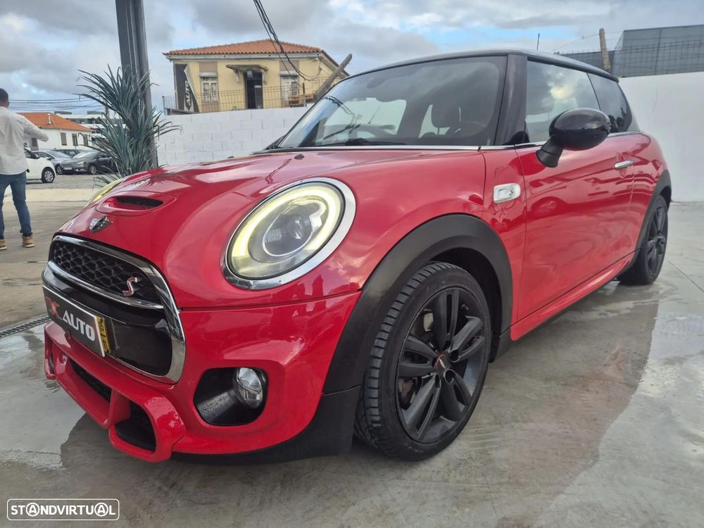 MINI 3 Portas Cooper SD Auto Desportiva - 11