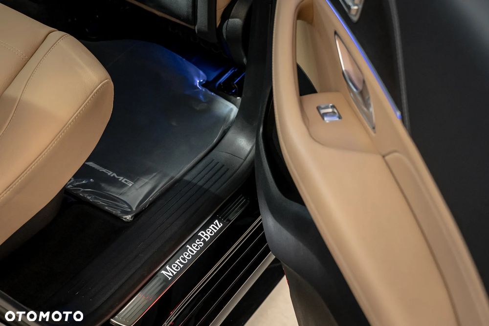 Mercedes-Benz GLS - 37