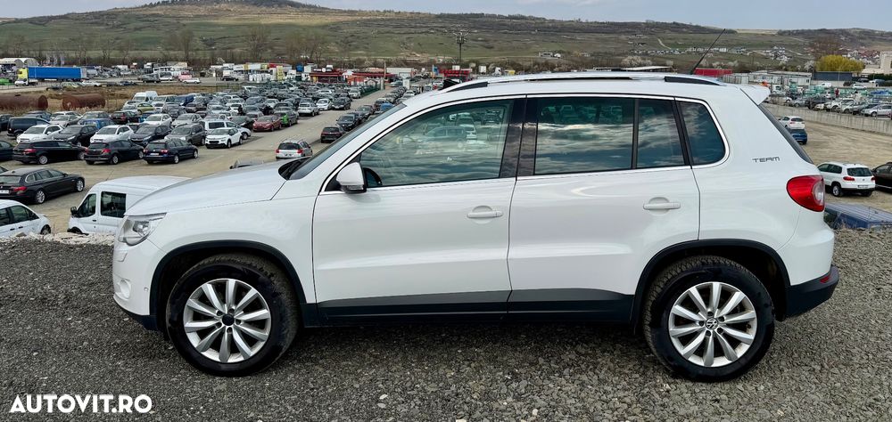 Volkswagen Tiguan 2.0 TDI DPF BlueMotion Technology Team - 15