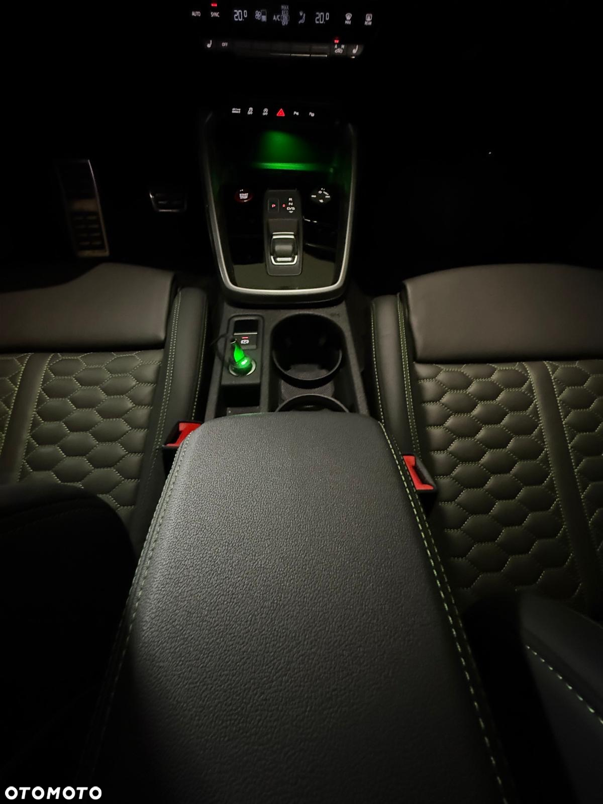 Audi RS3 TFSI Quattro S tronic - 8
