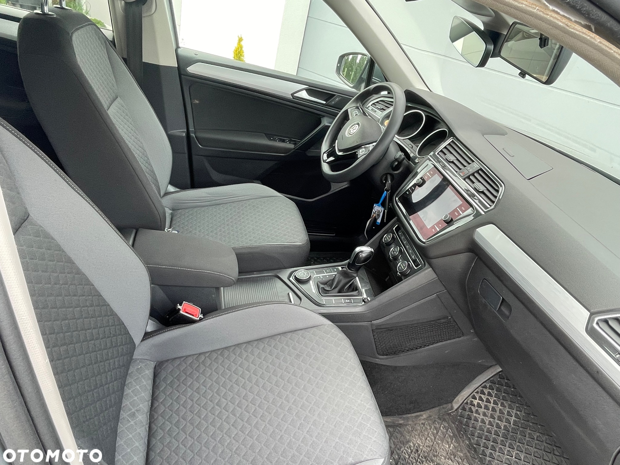 Volkswagen Tiguan Allspace 2.0 TDI 4Mot Life DSG - 10