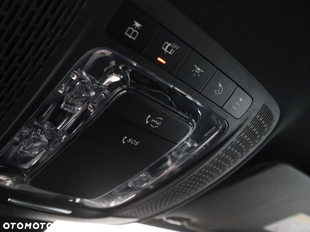 Mercedes-Benz Klasa A 200 7G-DCT - 38