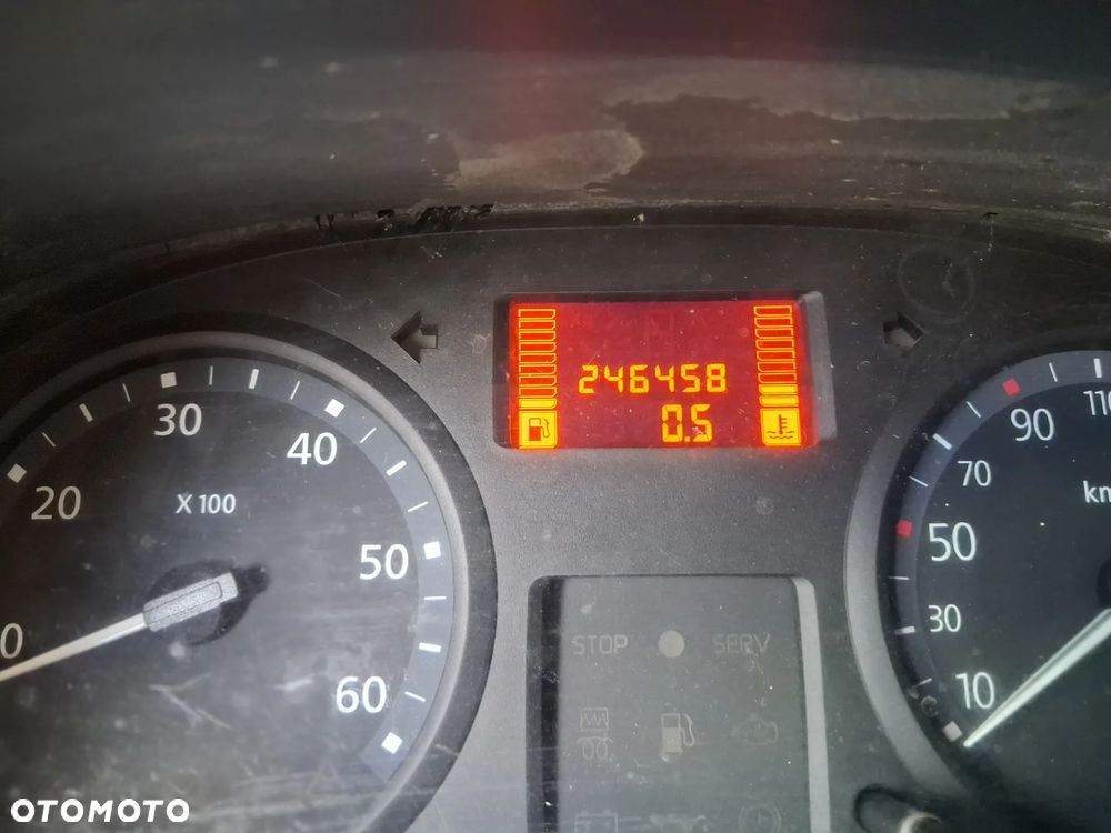 Renault Trafic - 16