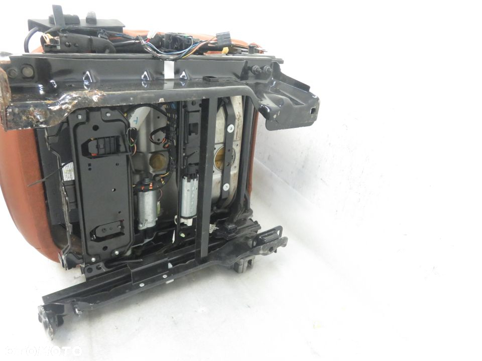 FOTELE KOMPLET RANGE ROVER SPORT L320 - 10