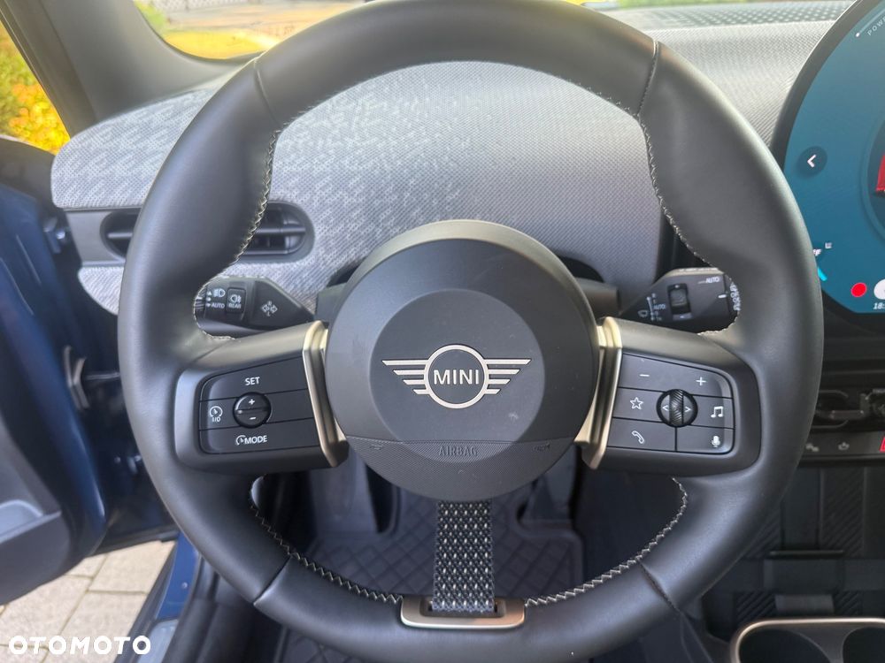 MINI Cooper C Linia Favoured - 30
