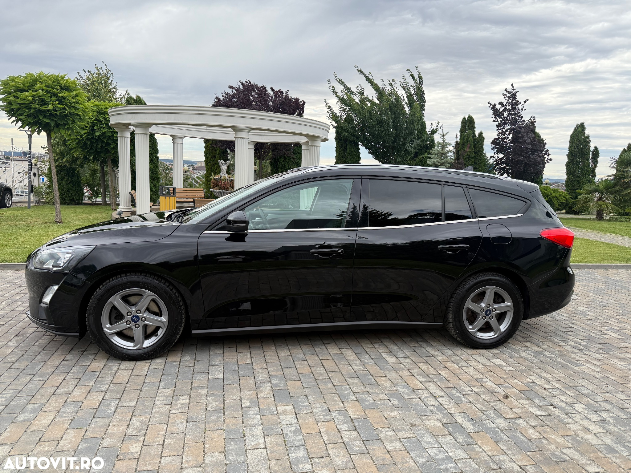 Ford Focus 1.5 EcoBlue Active Business - 10