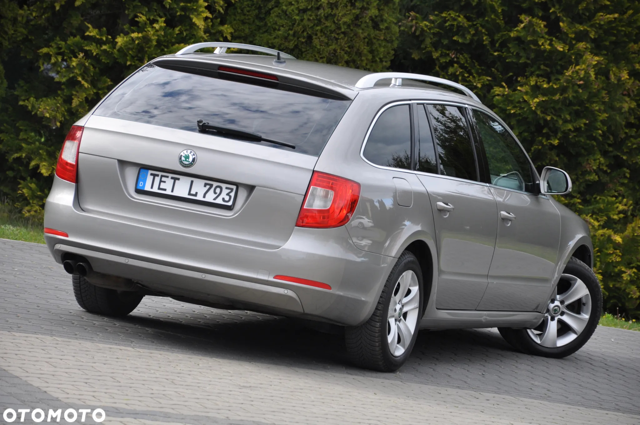 Skoda Superb 2.0 TDI Exclusive - 10