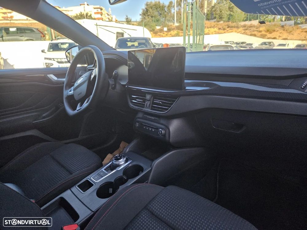 Ford Focus 1.5 TDCi EcoBlue ST-Line Aut. - 3