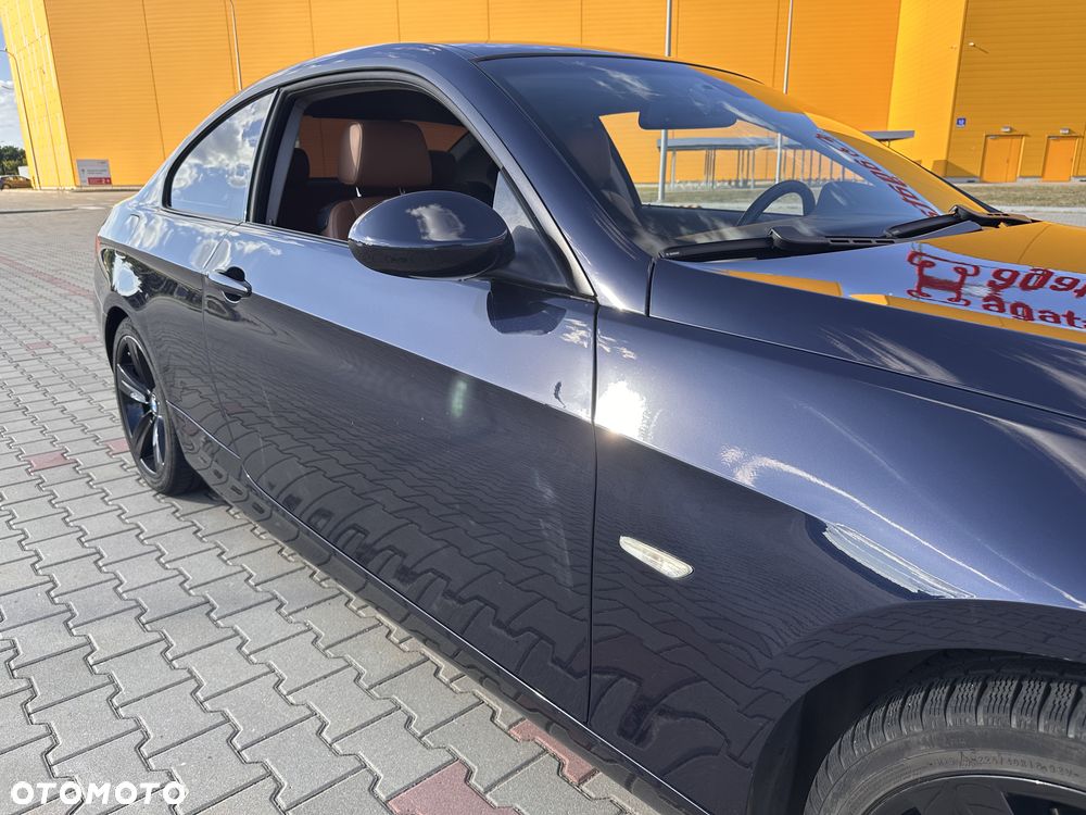 BMW Seria 3 320i - 13